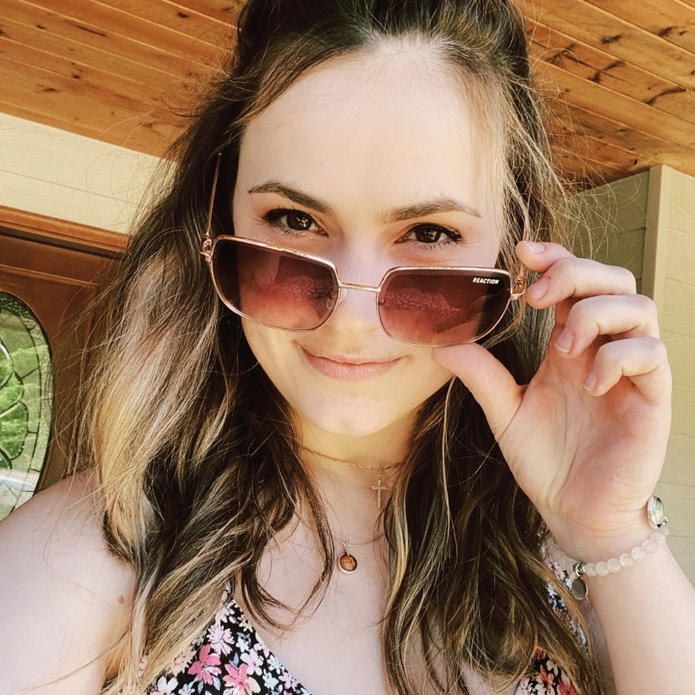 Meet your Posher, Shaylee